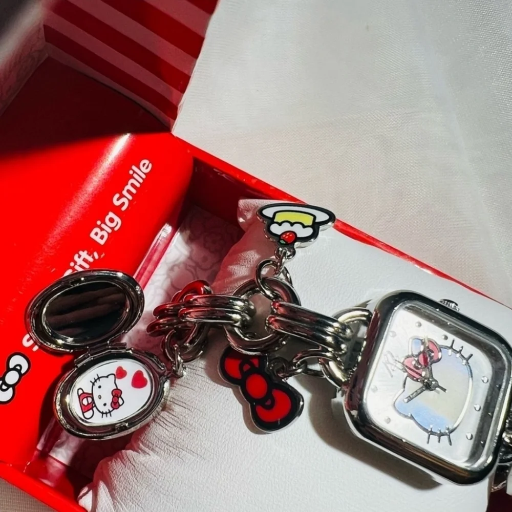 ❤️▪️HELLO KITTY▪️ by Sanrio  Silver Multi Hello Kitty Charm Bracelet Watch ✨️